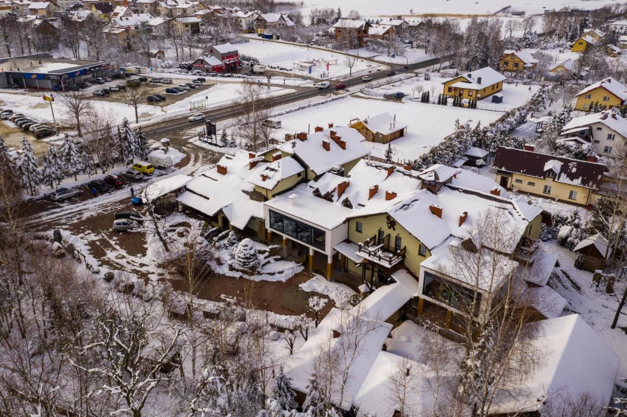 Hotel Restauracja Jas Wedrowniczek Rymanów Dış mekan fotoğraf