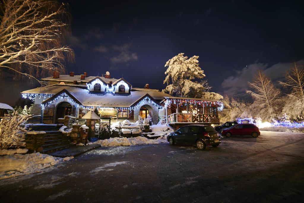 Hotel Restauracja Jas Wedrowniczek Rymanów Dış mekan fotoğraf